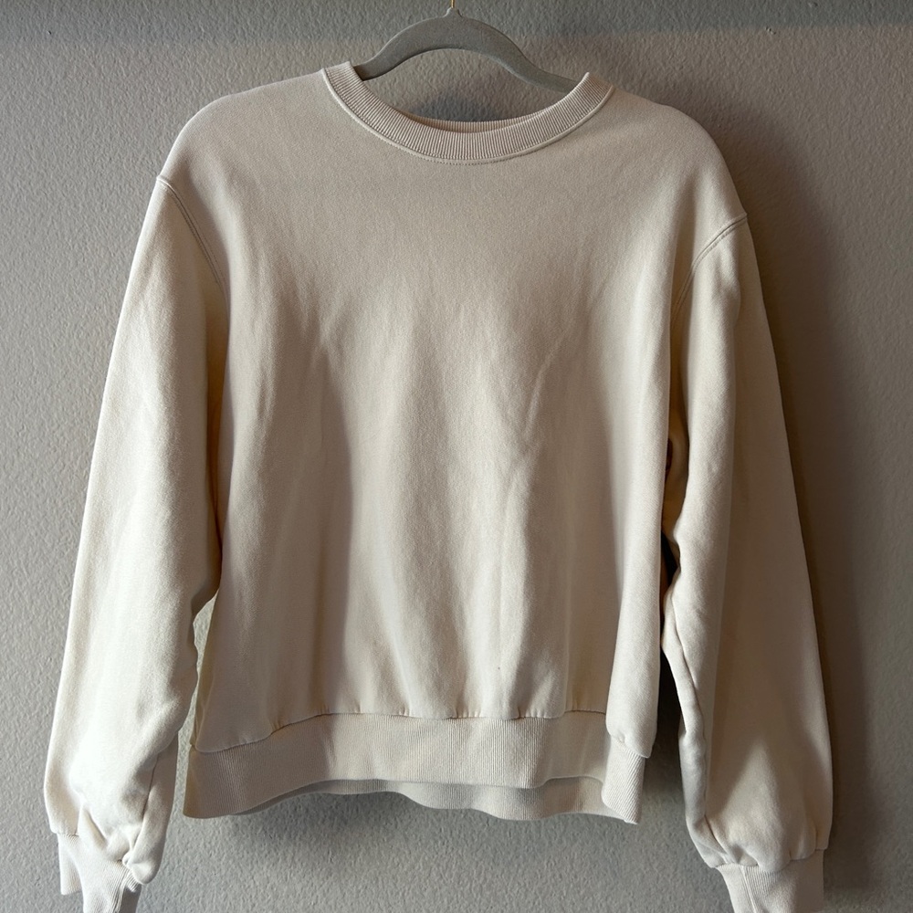 Hollister Crewneck